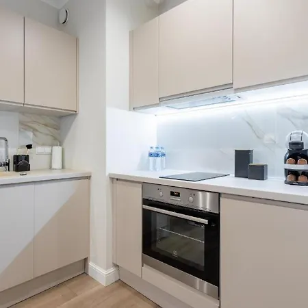 Close-urban Chic - Luxury -10 People- Mennica Varsóvia