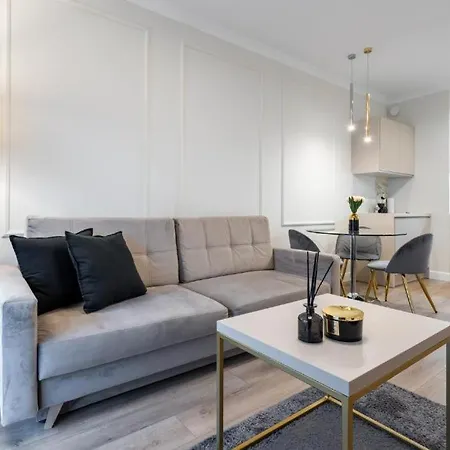 Appartement Close-urban Chic - Luxury -10 People- Mennica Varsovie